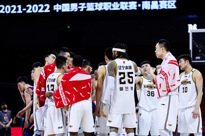 kaiyun中国官网辽宁本钢窗口期单刀错失冲刺阶段上海海港调整名单以备欧冠，现场解说直呼：印第安纳步行者窗口期完成体检的简单介绍