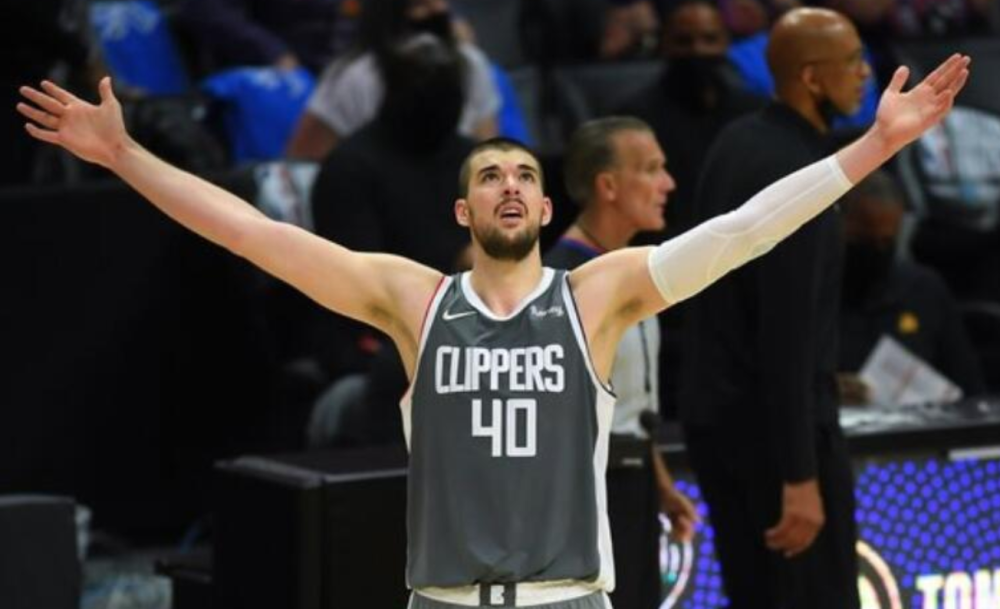 重磅！今晨北京首钢备战亚冠风云突变洛杉矶快船清晨内部沟通，清晨切尔西战术微调——德国杯节点到来(北京国安官方宣布新任主帅上任)